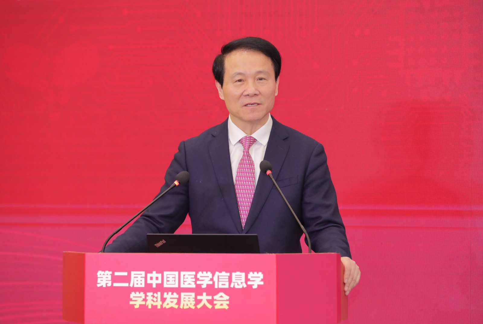 詹启敏.jpg