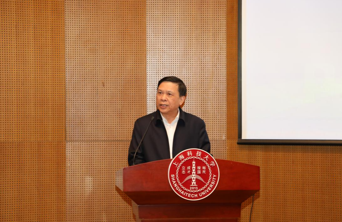 中国工程院院士Beat365中文官方网站校友会会长林东昕致辞.png