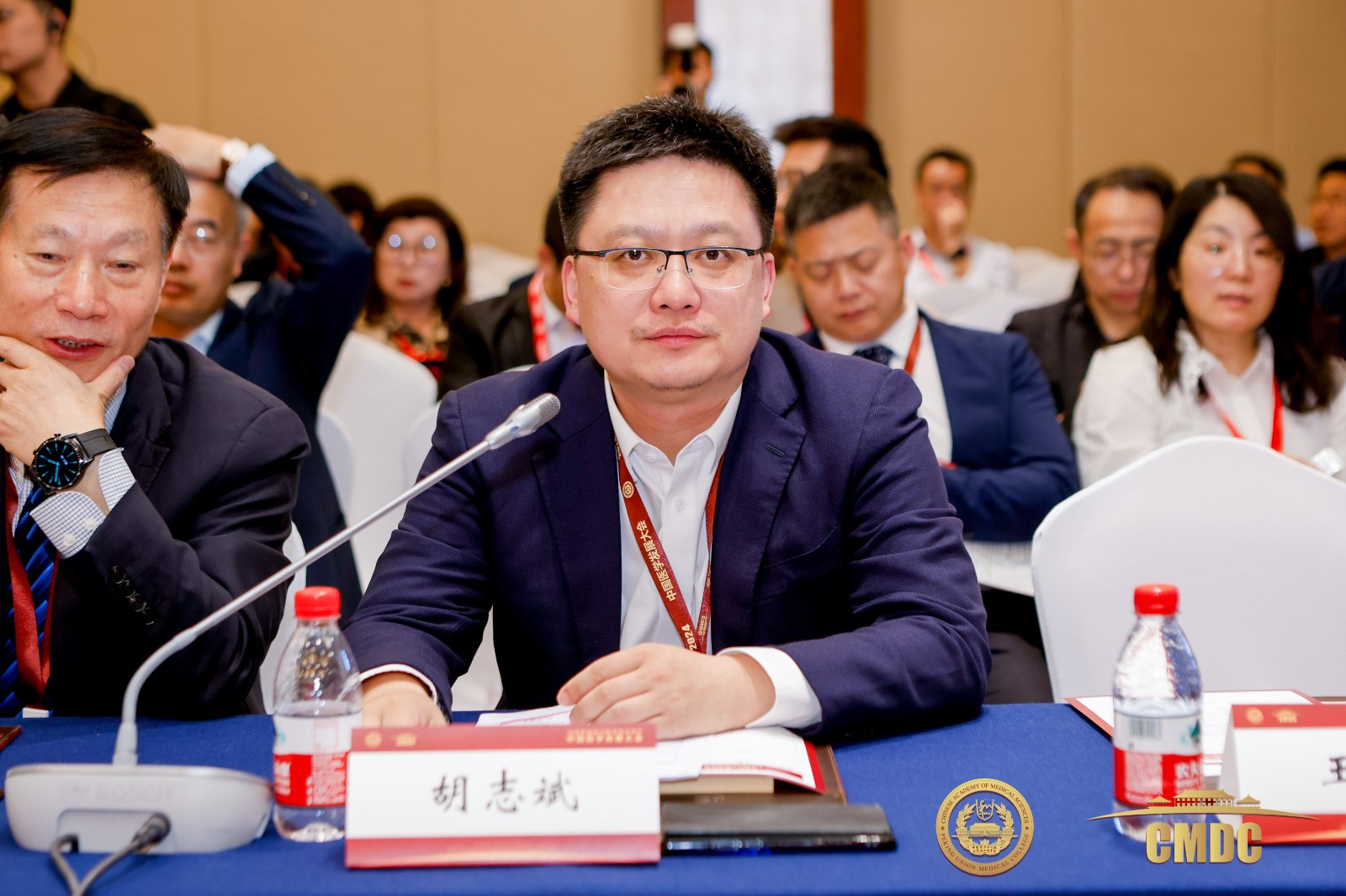 胡志斌.jpg